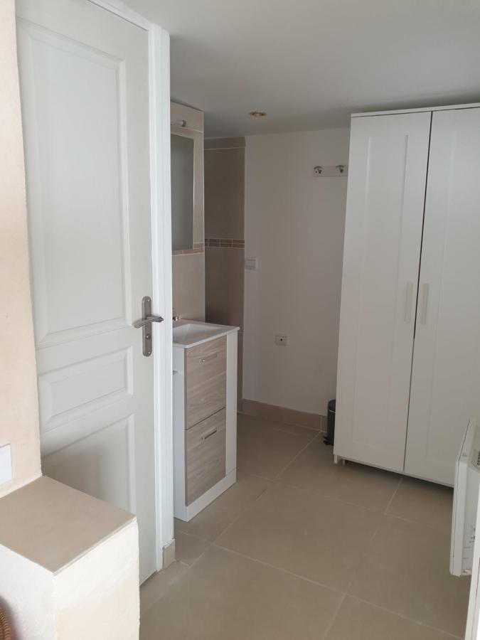 Petite Etoile De Mer - Studio Hyper Equipe A 150M D'Une Plage De Sable Fin Grande Terrasse Presqu'Ile De Charme Сен-Мандрие-сюр-Мер Экстерьер фото