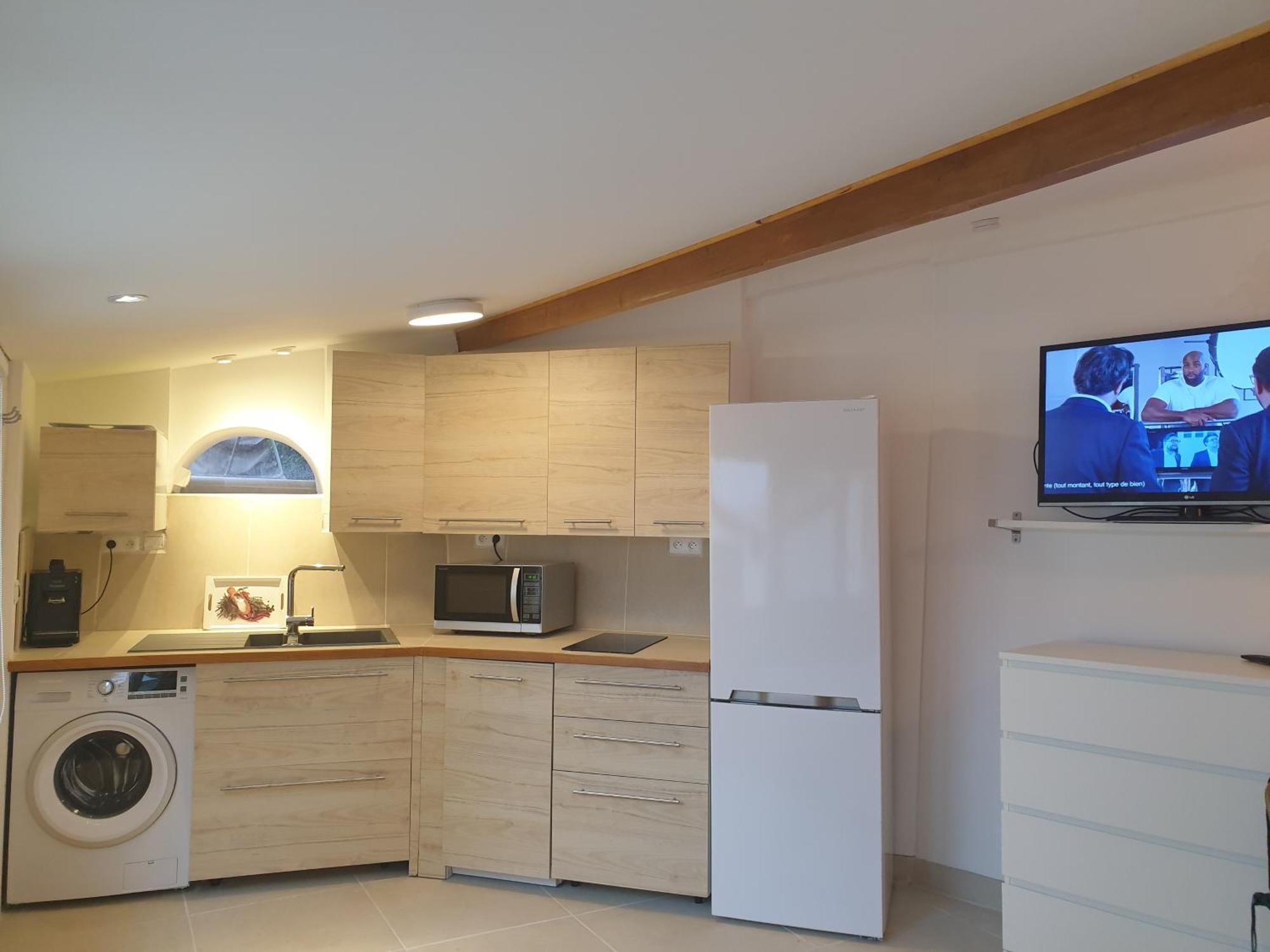 Petite Etoile De Mer - Studio Hyper Equipe A 150M D'Une Plage De Sable Fin Grande Terrasse Presqu'Ile De Charme Сен-Мандрие-сюр-Мер Экстерьер фото
