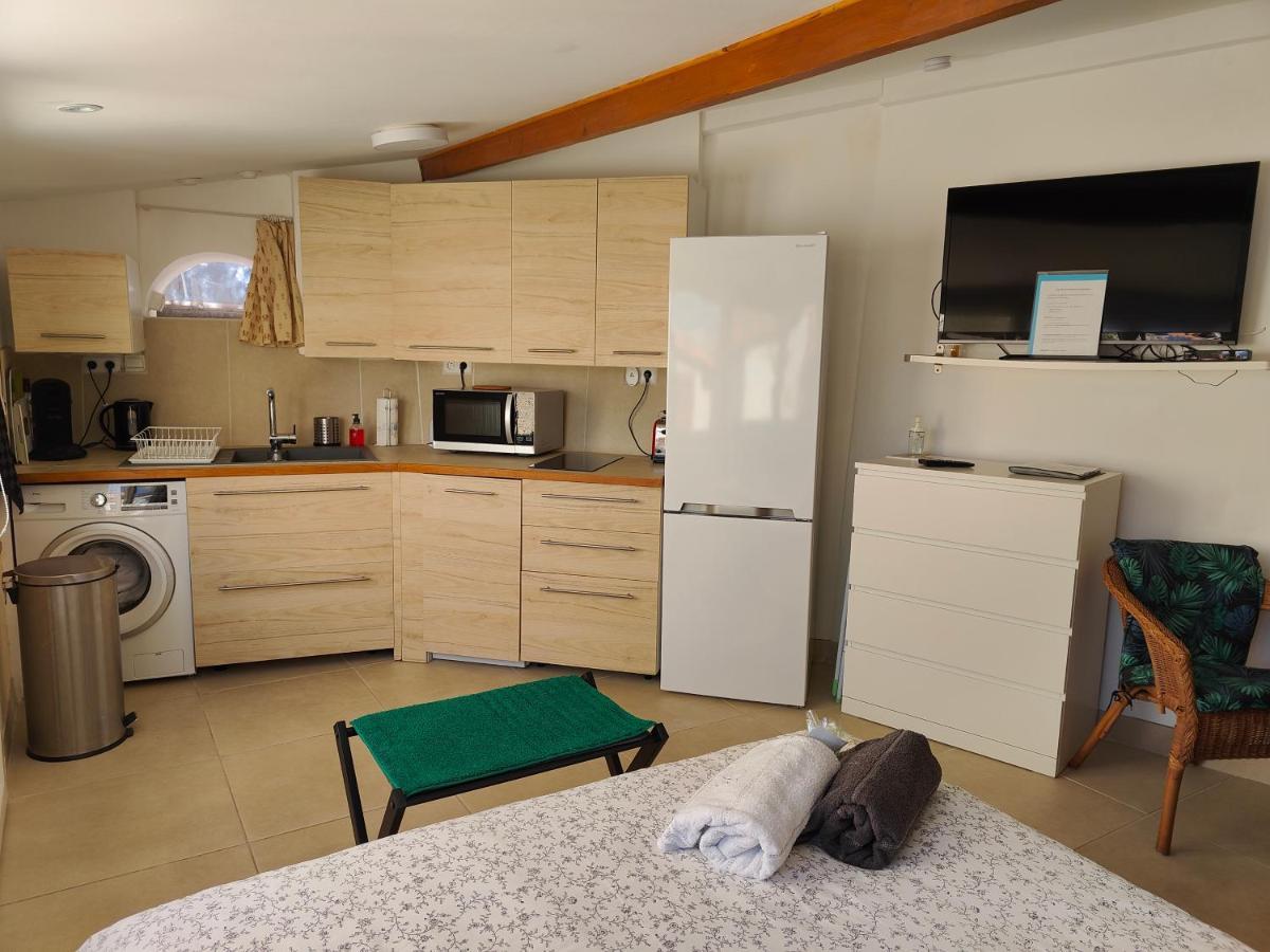 Petite Etoile De Mer - Studio Hyper Equipe A 150M D'Une Plage De Sable Fin Grande Terrasse Presqu'Ile De Charme Сен-Мандрие-сюр-Мер Экстерьер фото