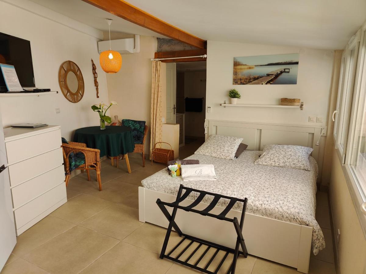 Petite Etoile De Mer - Studio Hyper Equipe A 150M D'Une Plage De Sable Fin Grande Terrasse Presqu'Ile De Charme Сен-Мандрие-сюр-Мер Экстерьер фото