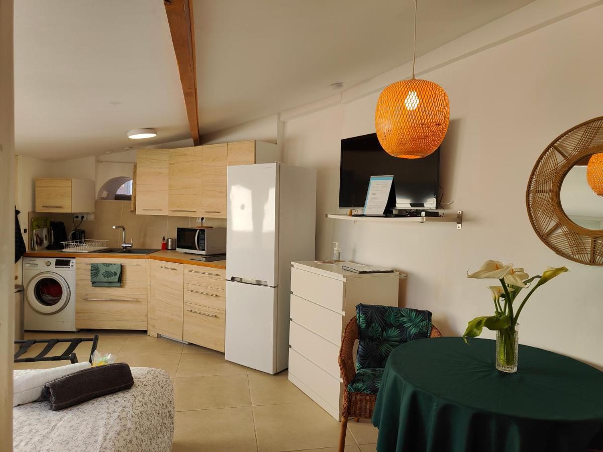 Petite Etoile De Mer - Studio Hyper Equipe A 150M D'Une Plage De Sable Fin Grande Terrasse Presqu'Ile De Charme Сен-Мандрие-сюр-Мер Экстерьер фото